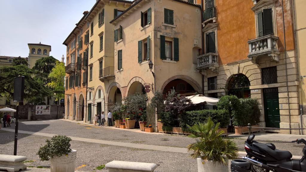 Casa Ferrari Appartamento Verona Sanificato Ozono Zewnętrze zdjęcie